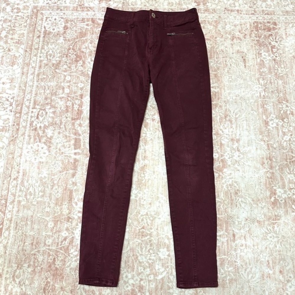 American Eagle Burgundy High Waisted Fitted Jeans